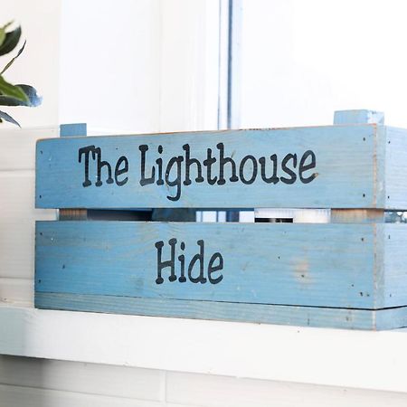 Finest Retreats - The Lighthouse Hide Villa Rampside ภายนอก รูปภาพ
